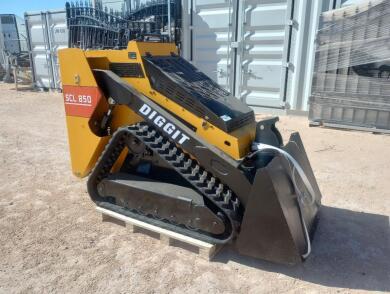 Unused 2024 Diggit SCL 850 Stand on Skid Steer