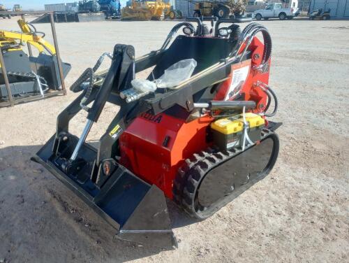 Unused 2023 Roda RD380C Mini Skid Steer Loader