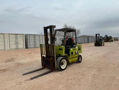 Clark DPS30I Forklift