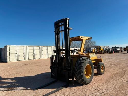 1995 Master Craft MC-605-5 Rough Terrain Forklift