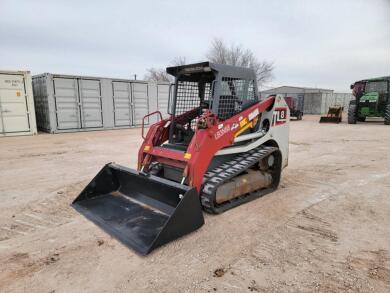 2017 Takeuchi TL8 Skid Steer