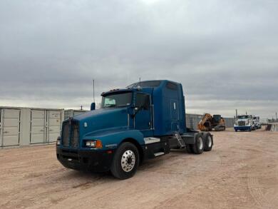 2003 Kenworth T600 Truck Tractor