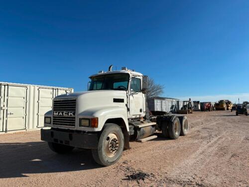 2002 Mack CH613 Truck Tractor