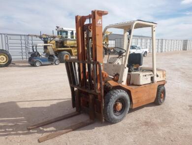 Datsun PF02 Forklift