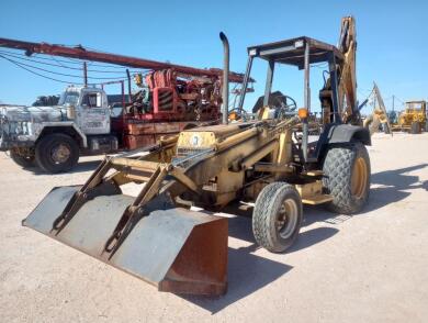 Ford 555D Backhoe