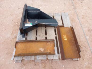 (2) Mini Skid Steer 1/4'' Frames, Mini Skid Steer Spade Bucket