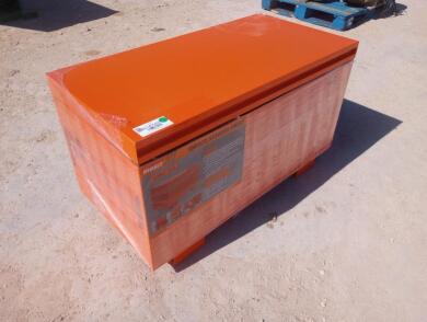 Unused Diggit 2248 Jobsite Storage Chest