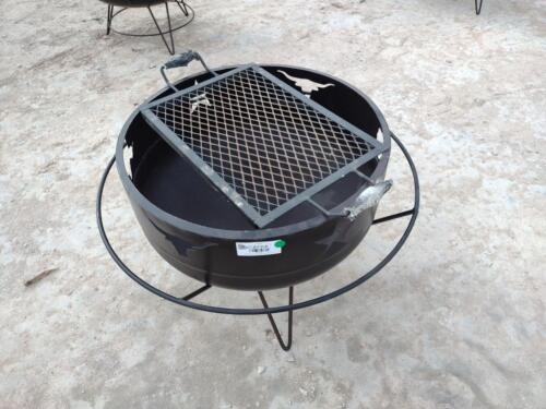 Unused 30" Fire Pit w/ Grill Plate