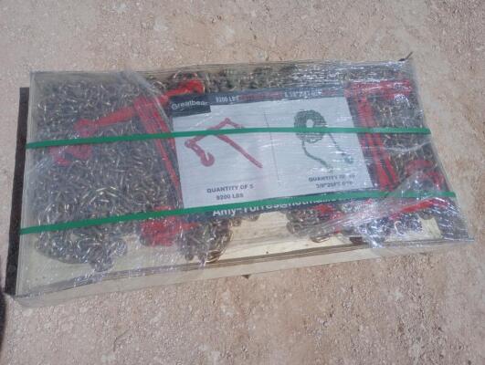 (5) Unused Greatbear Ratchet Binders and (10) 3/8'' 20ft Chains
