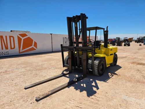 Clark Forklift