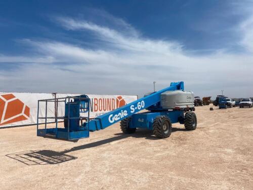2001 Genie S-60 Manlift