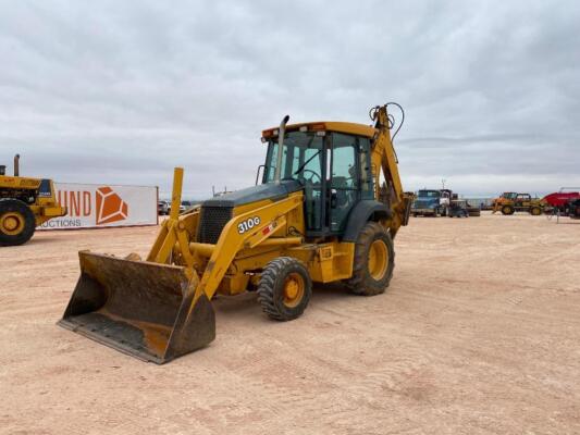 John Deere 310G Backhoe