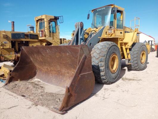 1997 Volvo L180C Wheel Loader