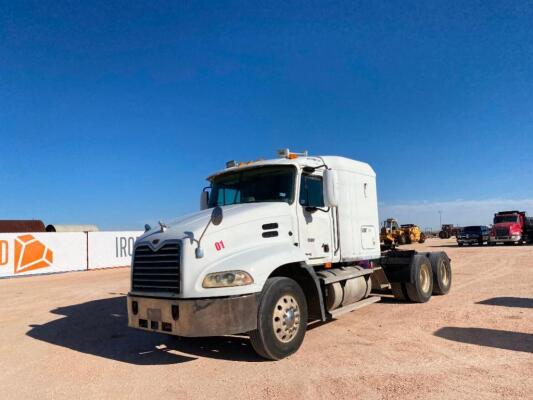 2001 Mack CX613 Truck Tractor