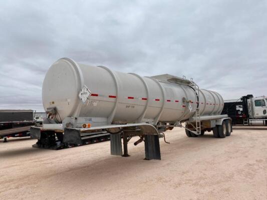 Polar Crude Oil Tank Trailer VIN# 01435