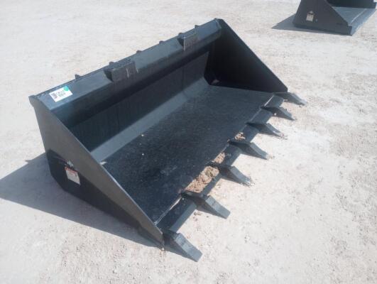 Unused Skid Steer Bucket w/Teeth
