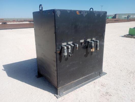 Storage Tank with Maximator Air Driven Liquid Pump