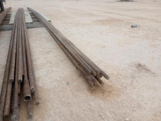 (1) Bundle of 1" Steel Rods