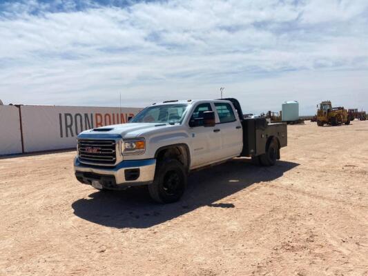 2017 GMC 3500 HD Service Pickup