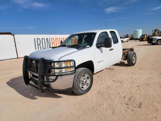 2011 Chevrolet Silverado 2500 Pickup Truck