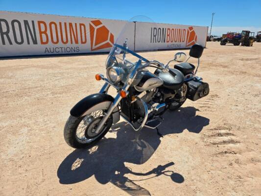 2004 Honda VT750C Shadow Motorcycle