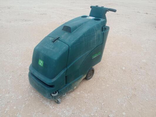 Nobles Speedgleam Plus Floor Scrubber