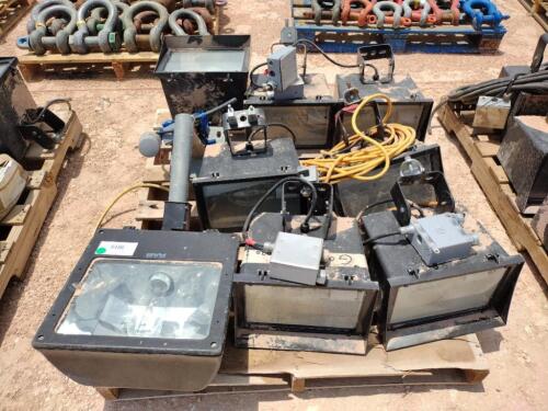 Pallet of Misc Yard Lights