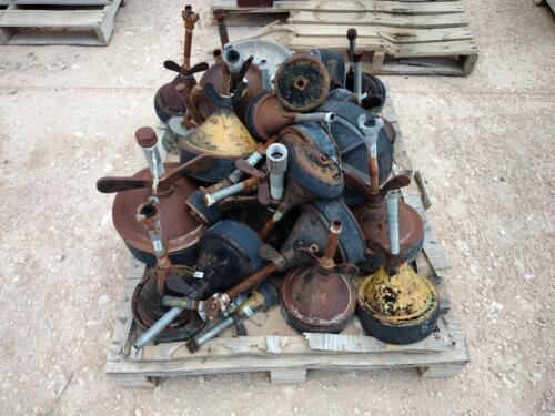 Pallet of Misc Pipeline Plugs
