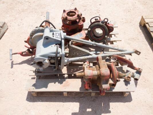 Ridgid 300-T2 Pipe Threader/Misc Pipe Threading Equipment
