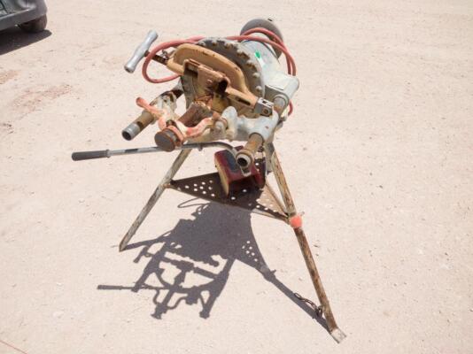Ridgid 300-T2 Pipe Threader