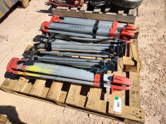 (5) Tripods