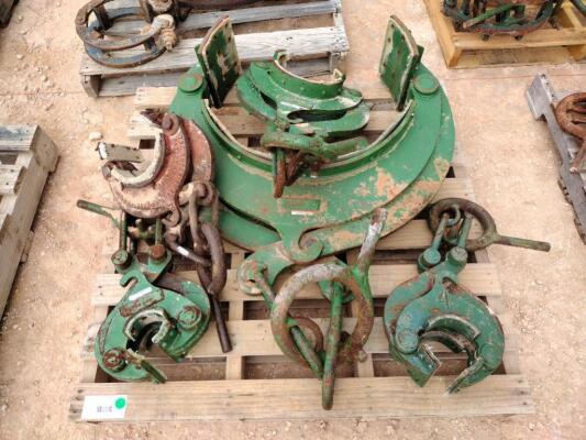 (5) Pipe Lifting Tongs ( Different Sizes )