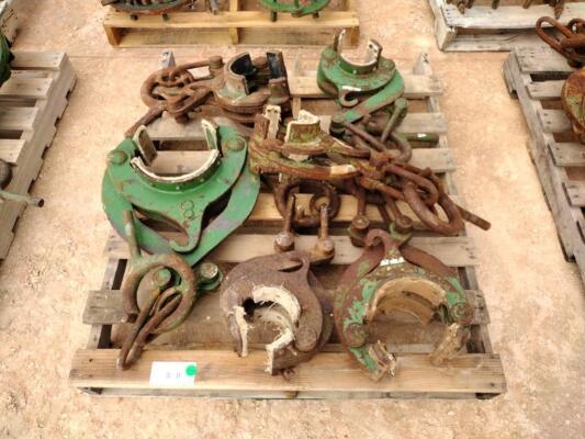 (6) Pipe Lifting Tongs ( Different Sizes )