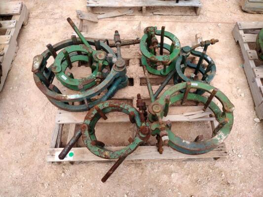 (6) Line Up Pipe Clamps