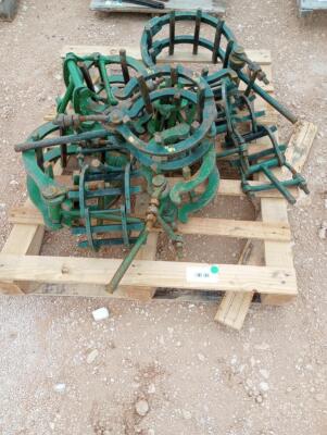 (10) Line Up Pipe Clamps