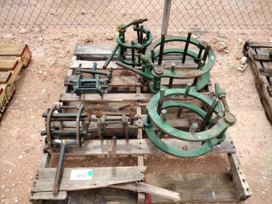 (6) Line Up Pipe Clamps