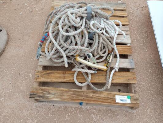 Pallet w/ Misc Rope