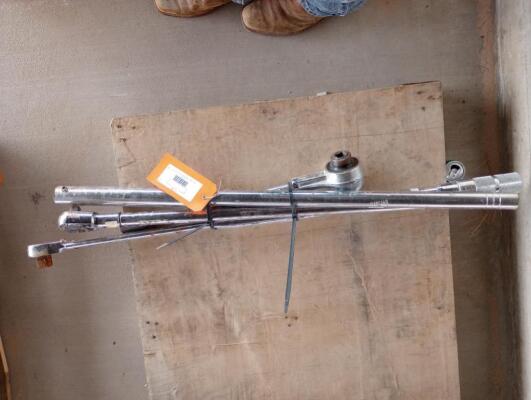 (2) Torque Wrenches, (1) 1" Torque Multiplier