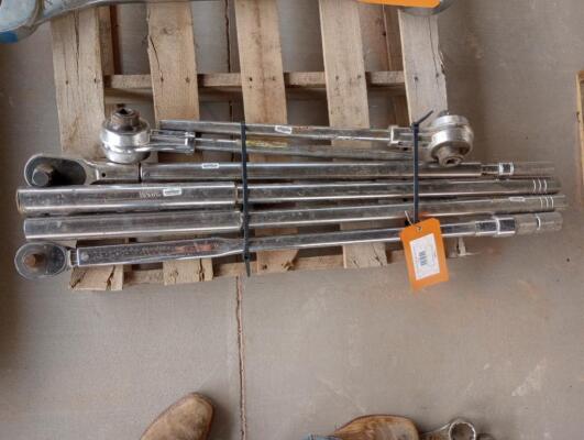 (2) Torque Wrenches, (2) Torque Multipliers