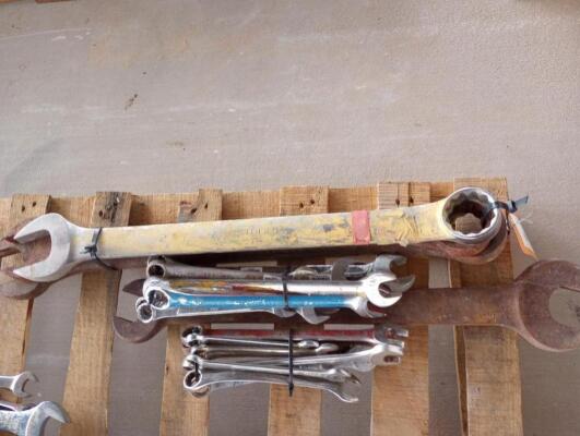(24) Wrenches Various Sizes From 5/8" - 2 3/16"