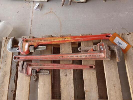 (3) Pipe Wrenches