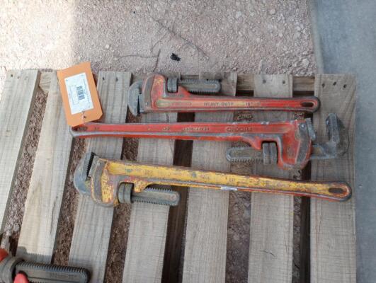 (3) Pipe Wrenches