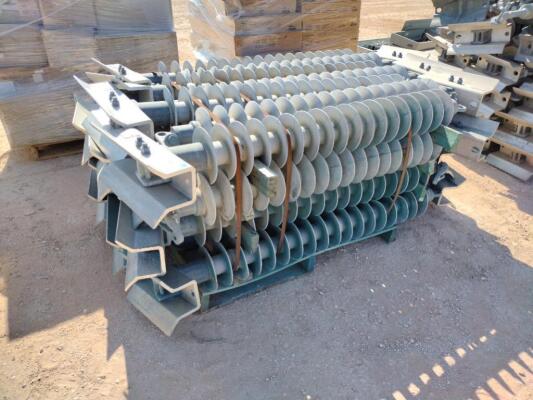 Pallet of Hubbell Horizontal Line Post Insulators