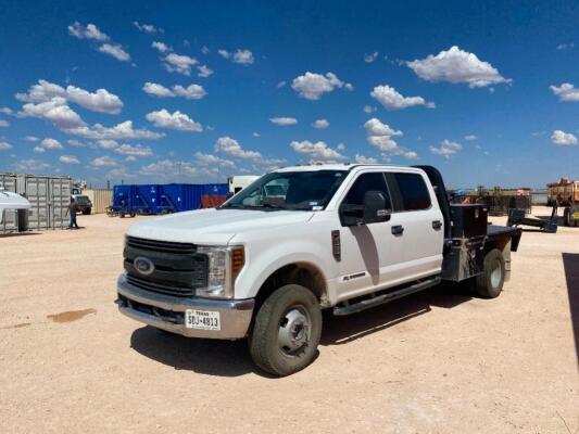2019 Ford F-350 Flatbed Pickup VIN# 28831 ( Does Not Run )