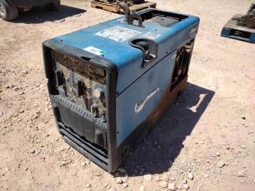 Miller Bobcat 225 Welder