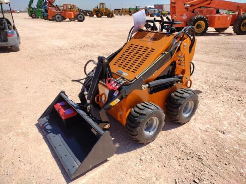 Unused Landhero LDH-HY380 Mini Skid Steer Loader