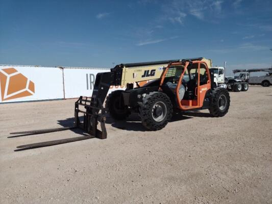 2017 JLG 943 Telescopic Forklift