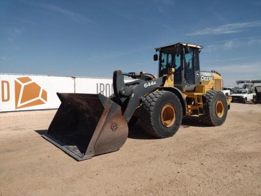 2010 John Deere 644K Wheel Loader