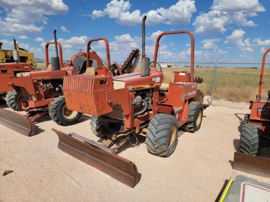 Ditch Witch 5110DD Trencher