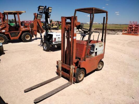 Clark C20B Forklift